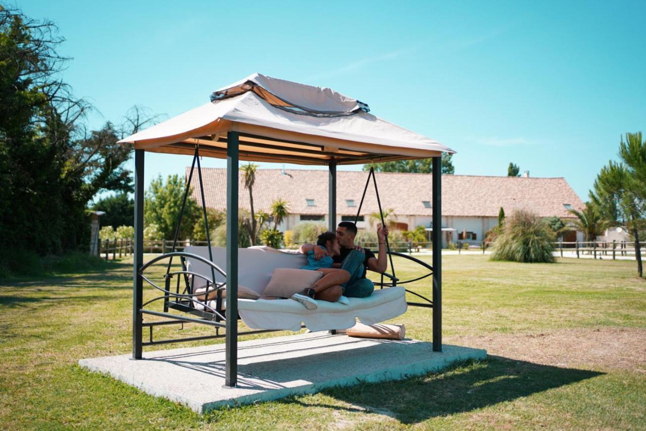 Abri Cosy - Suite Romantique En Camargue Saint-Gilles  Bagian luar foto